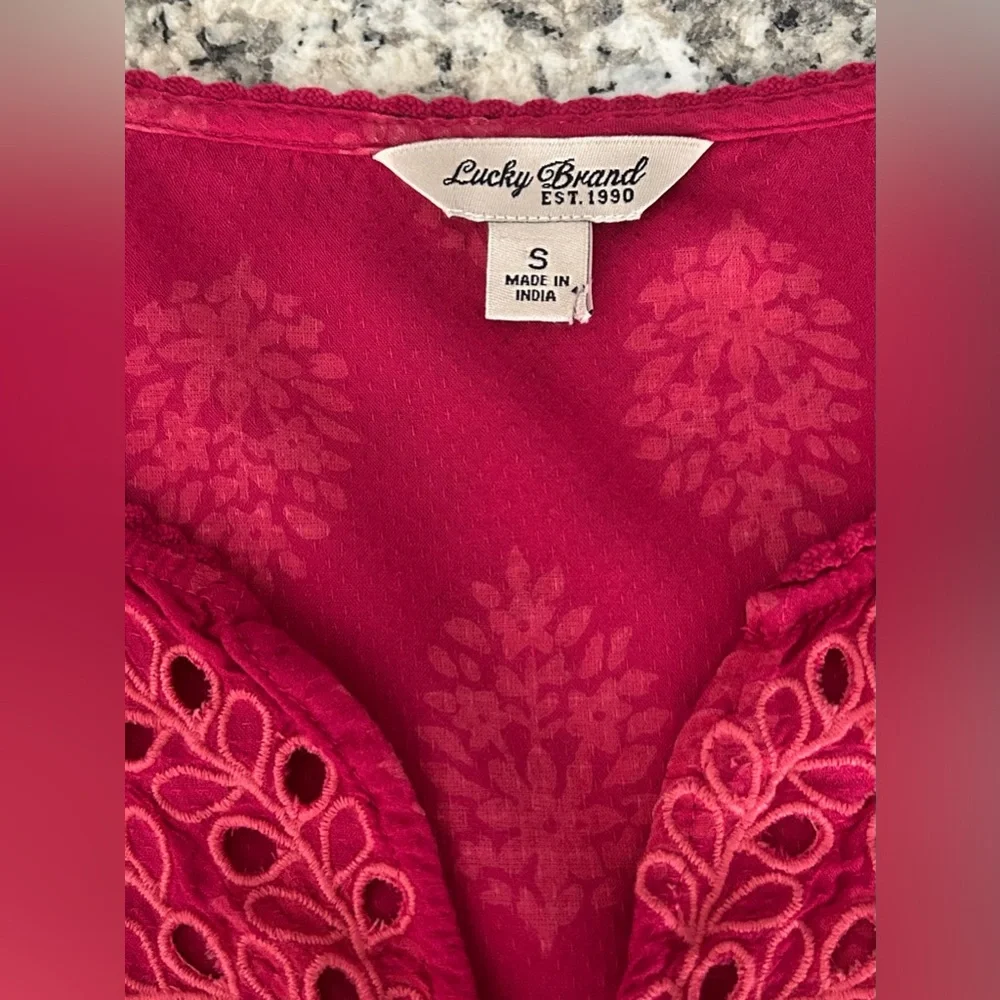 Lucky Brand Pink Red Eyelet Embroidered
Boho Indian Style Blouse Size S - Picture 6 of 11
